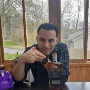 Meet your Posher, Yuri